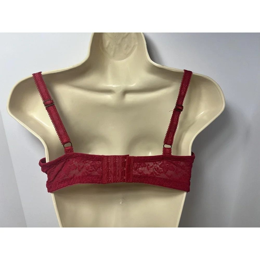 Secret Treasures Bra Womens 36D Red Floral Lace Push Up Underwire Padded Stretch
